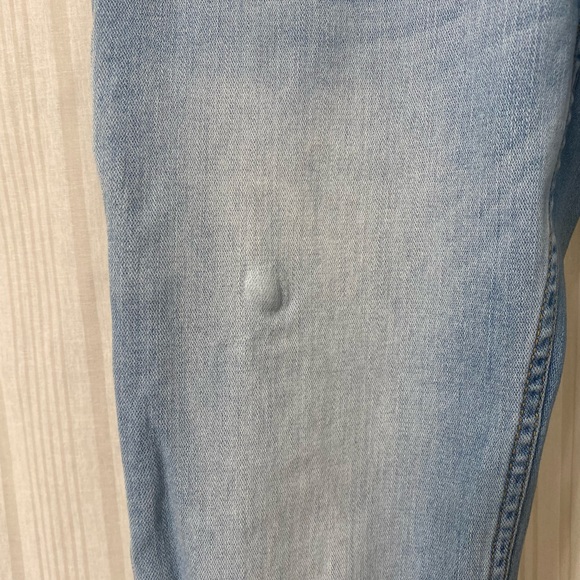 Vigoss Colle Skinny midrise light wash jeans *flawed* - Picture 2 of 7